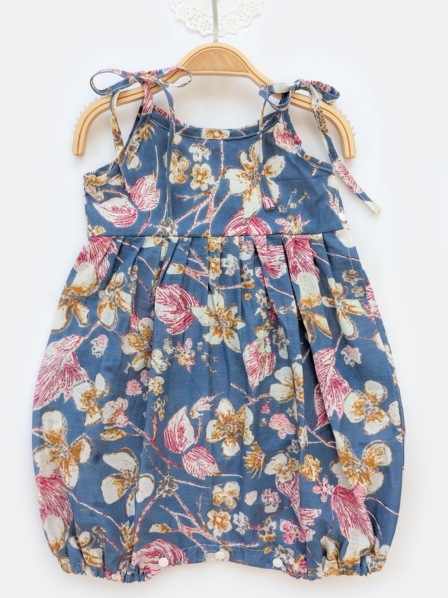 COTTON TIE-UP FLORAL ROMPER